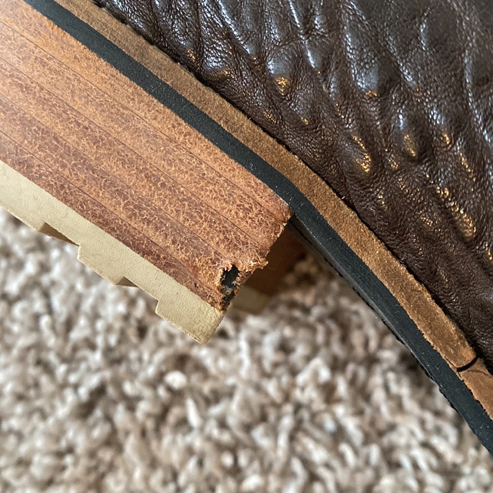 Matt Bernson Tundra Boot with Sheep Shearling Lining - Picture 5 of 9